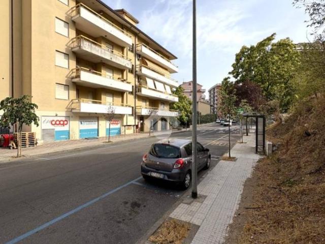 Appartamento via Peppino Catte 53, Centro, Nuoro