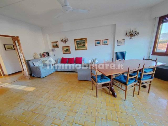 Appartamento via Remaggi, Vittoria Apuana, Forte dei Marmi