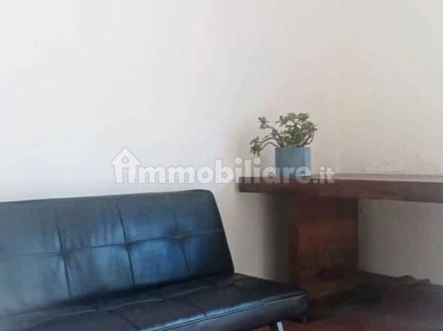 Appartamento via Rodi, Centro, Palmi