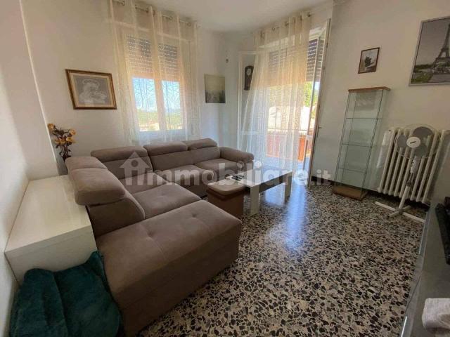 Appartamento via Roma, Castelnuovo Ne' Monti, Castelnovo Ne' Monti