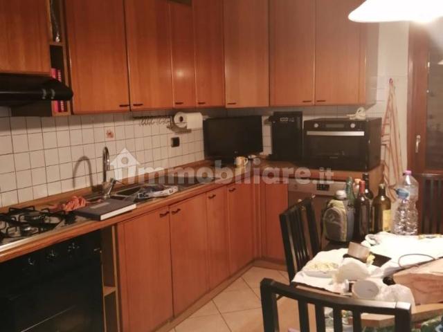 Appartamento via Roma, Centro, Signa