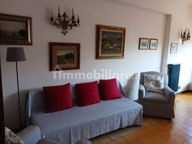 Appartamento via San Camillo, Vittoria Apuana, Forte dei Marmi