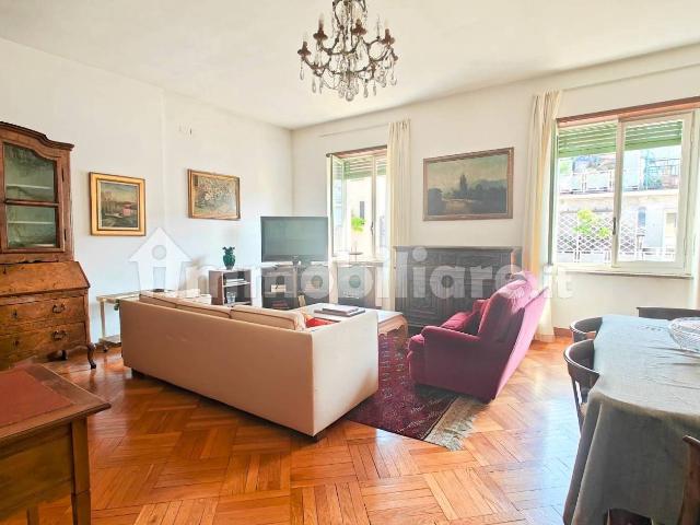 Appartamento via San Quintino 22, Piazza Solferino Corso Matteotti, Torino