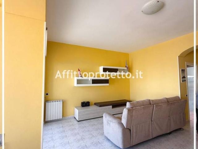 Appartamento via Santa Maria la Noce, Centro, Formia