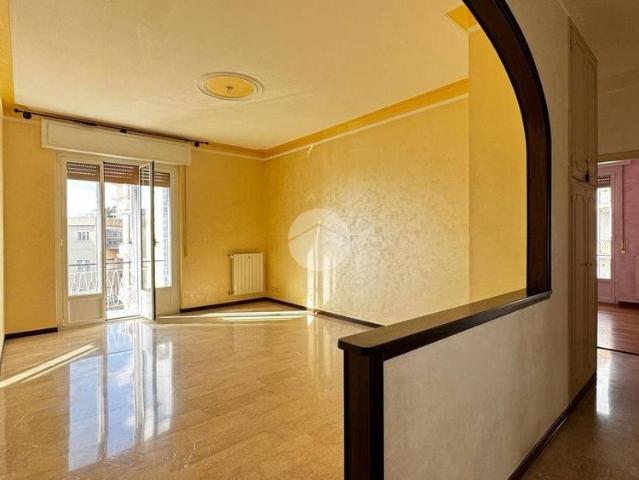 Appartamento via Sant'Agata 126, Porto Maurizio, Imperia