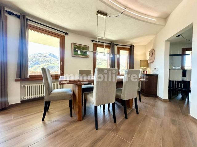 Appartamento via Sauze, Sestriere