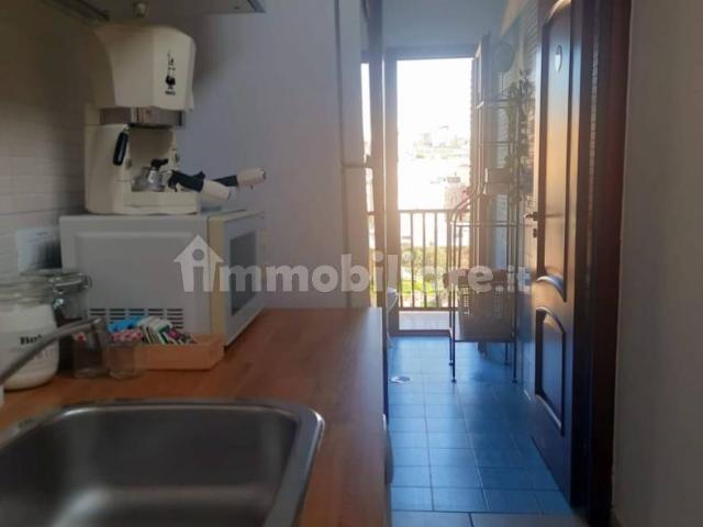Appartamento via Serapide 33, Porto, Pozzuoli