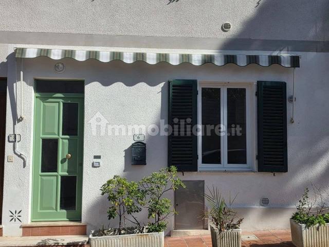 Appartamento via Trento 6, Castiglioncello, Rosignano Marittimo