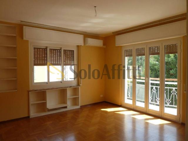 Appartamento via Val del Ponte 26, Ospedale, Sanremo