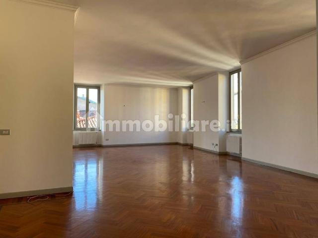 Appartamento via 20 Settembre 115, Centro, Bergamo