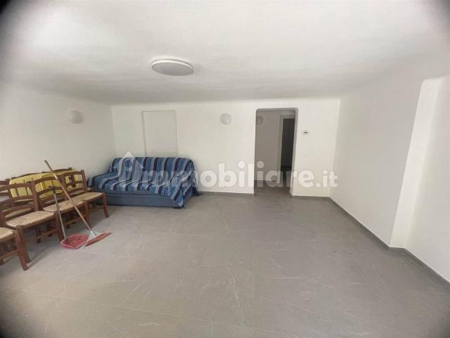 Appartamento viale del Tirreno, Tirrenia, Pisa