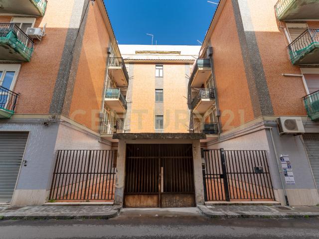 Appartamento vista mare in via ragusa 17, Augusta