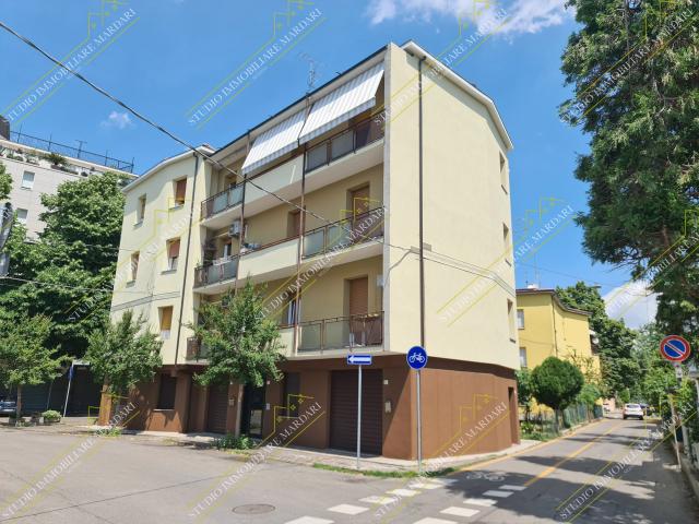 APPARTAMENTO ZONA SANT'AGNESE CON 3 STANZE IN AFFITTO A STUDENTI E LAVORATORI