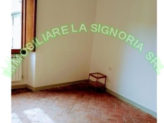 APPARTAMENTI CIVILE ABITAZIONE