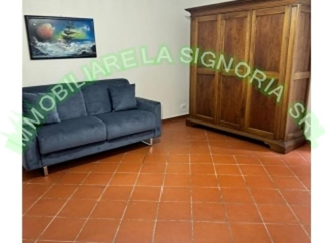 APPARTAMENTI CIVILE ABITAZIONE