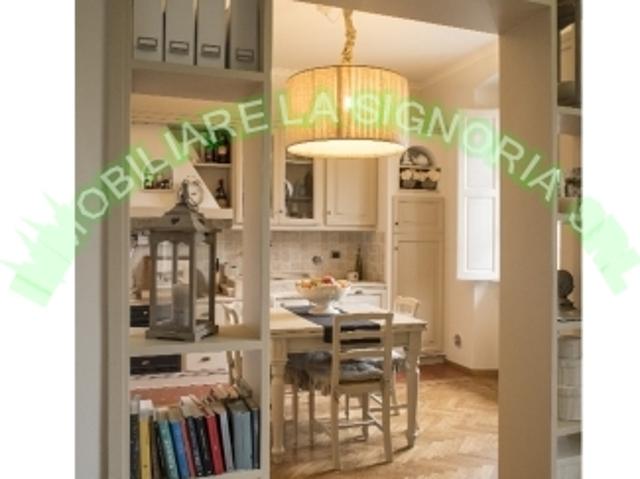APPARTAMENTI CIVILE ABITAZIONE