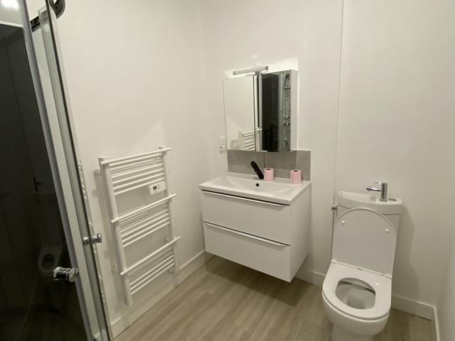 Appartement 40 m² at Bressuire 79300, France