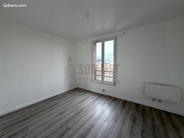 Appartement 40m² – Divisé en 2 studios –