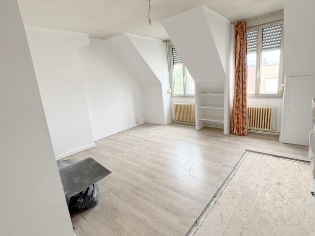 Appartement 42m2 traversant et lumineux en hyper centre de Valenciennes