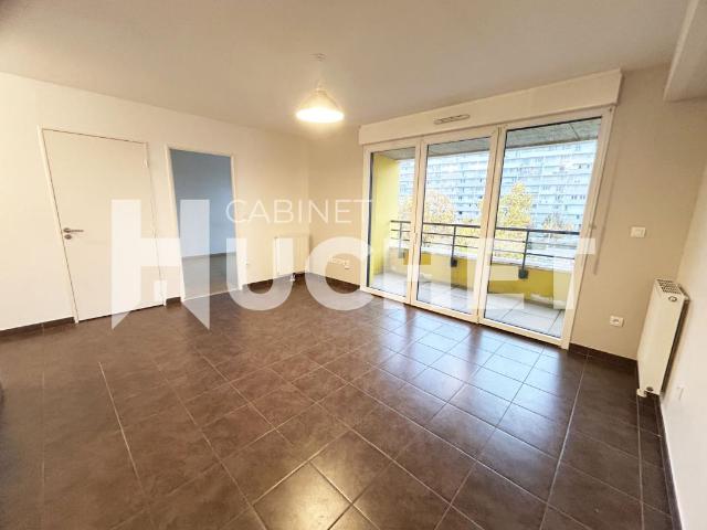 Appartement 44 m2 CAEN Balcon et Ascenseur