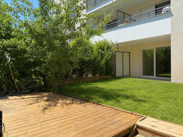 APPARTEMENT 45 m2 T2 JARDIN PRIVATIF CESSY