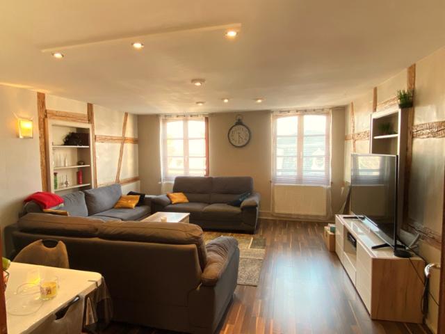 Appartement 4/5 Pièces 109 m2 parking grande cave