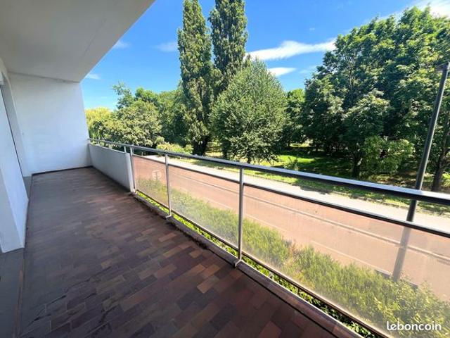 Appartement 4/5 pièces 110m² avec terrasse, garage et cave