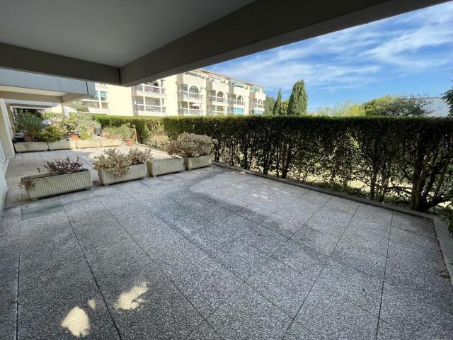 Appartement 48.99 m² 2 Pièces Nîmes 30900