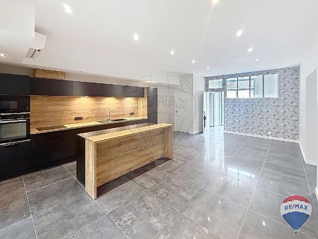Appartement 4 chambre s à vendre