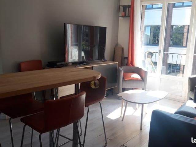 Appartement 4 chambres au pied de la CATHO