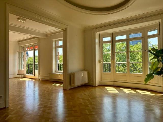 Appartement 4 chambres avec terrasses et garage