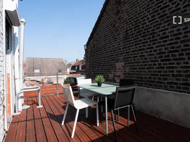 Appartement 4 chambres à louer à Croix, Lille