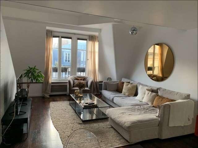 Appartement 4 chambres à louer dans le Triangle d'Or, Paris