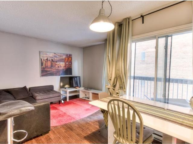Appartement 4 et 1/2 toute inclus Métro Guy Concordia