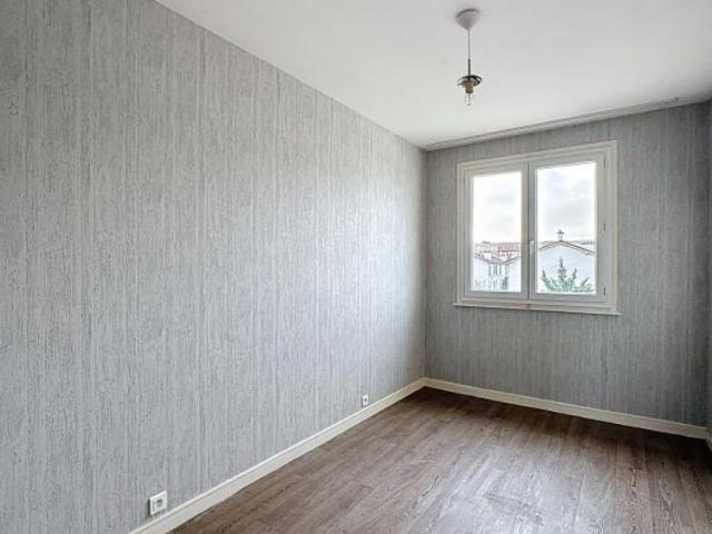 Appartement 4 pièce s 3 chambre s 71 m²