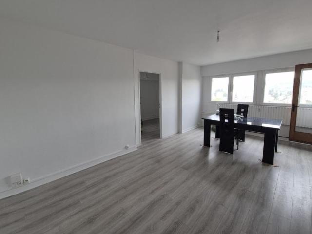 APPARTEMENT 4 pièce s 75m²