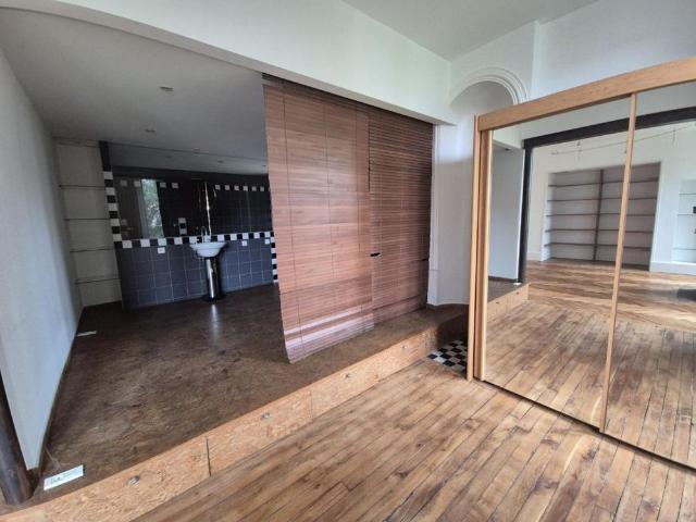 APPARTEMENT 4 pièce s 96m²