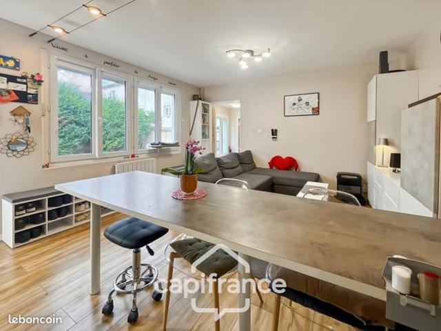 Appartement 4 pièces 43 m²