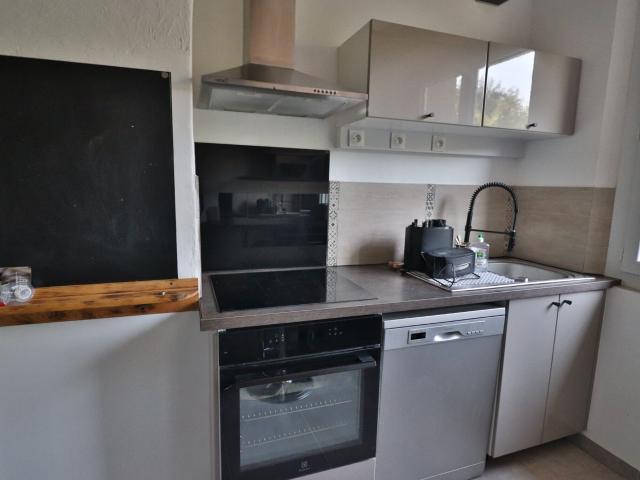 Appartement 4 pièces, 55 m² à louer à Charbonnières les Bains 69260