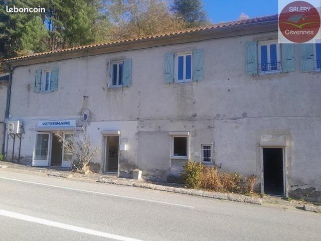 Appartement 4 pièces 56 m²