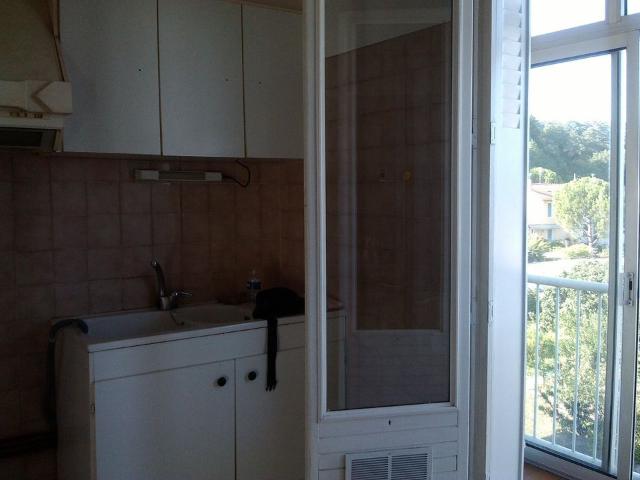 Appartement 4 pièces, 63 m² à louer à Montélimar 26200