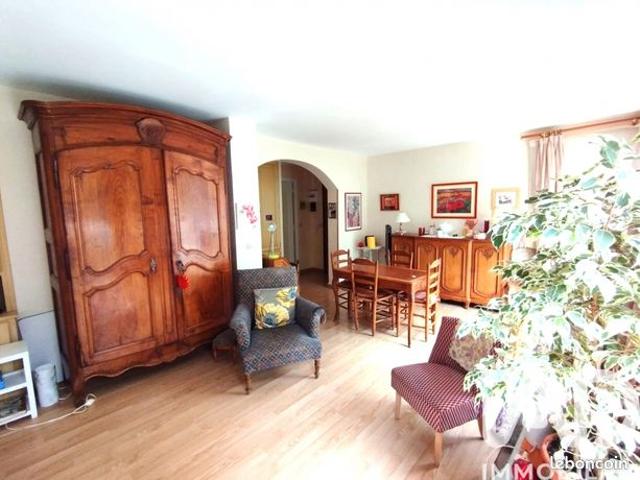 Appartement 4 pièces 63 m²