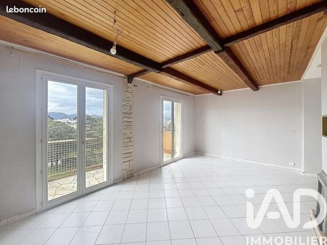 Appartement 4 pièces 63 m²