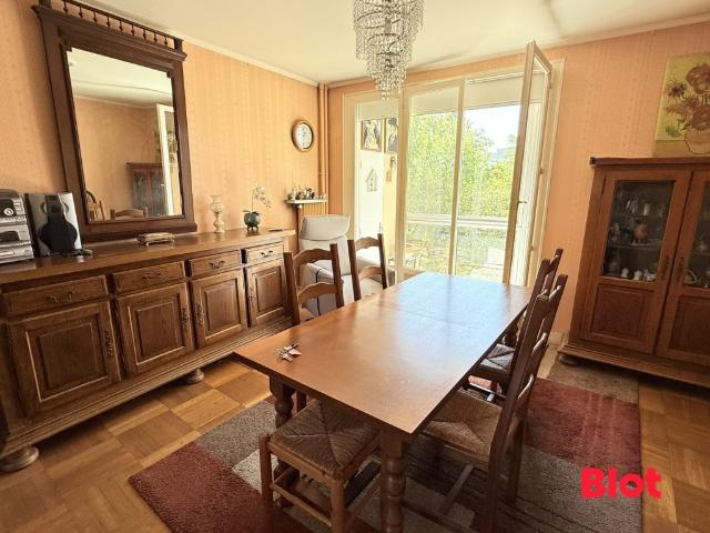 Appartement 4 pièces 63 m²