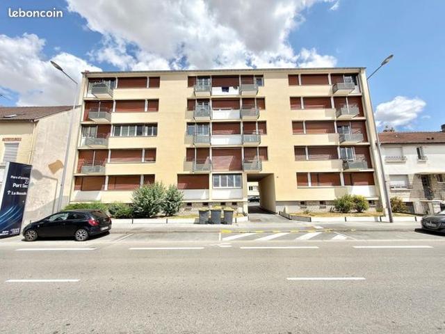 Appartement 4 pièces 63 m²