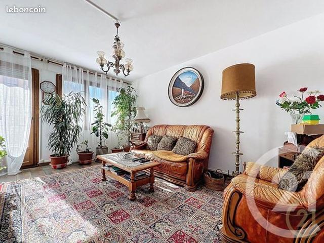 Appartement 4 pièces 63 m²