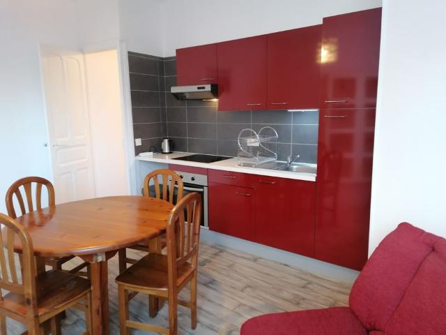 Appartement 4 pièces, 60 m² à louer à Saint Privat d'Allier 43580