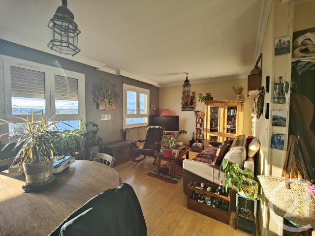Appartement 4 pièces 60 m²