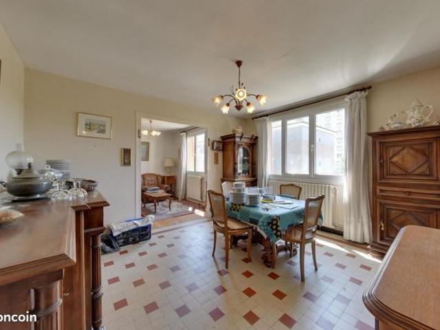 Appartement 4 pièces 60 m²