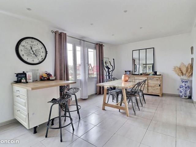Appartement 4 pièces 61 m²